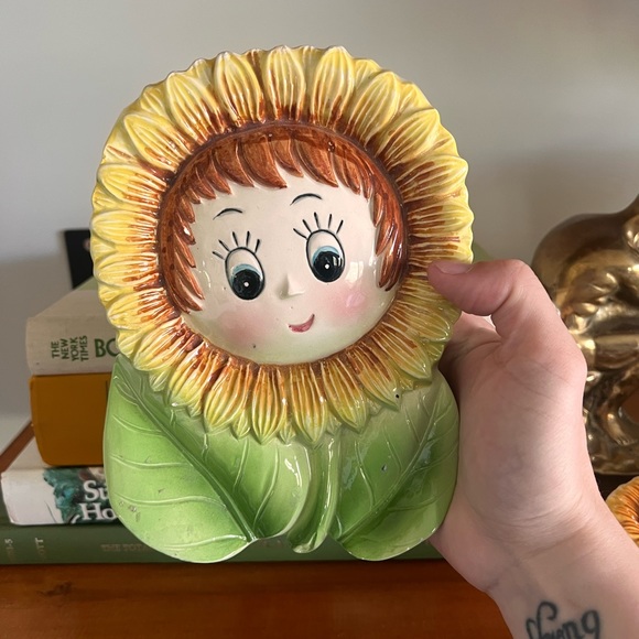 Vintage sunflower wall pockets - Picture 10 of 12